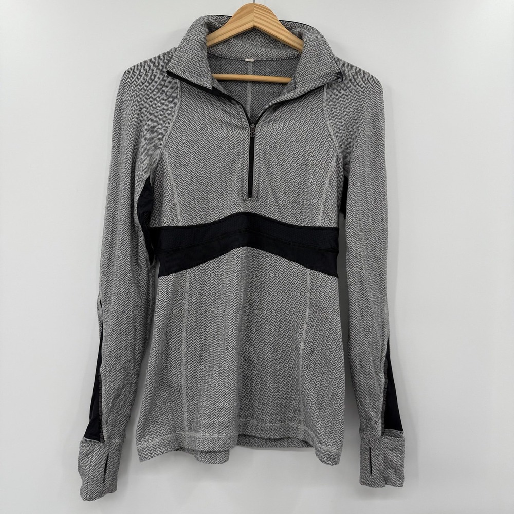 Lululemon Women's 6 Sweatshirt Warm Heart Cold Hands Half 1/2 Zip‎ Mock neck